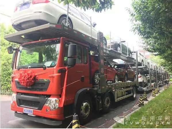 轿运车 轿运车