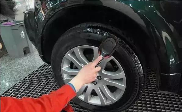 如何正确保养汽车?