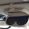 车载眼镜盒汽车眼睛架阅读灯挂式车内用通用多功能遮阳板眼镜夹盒