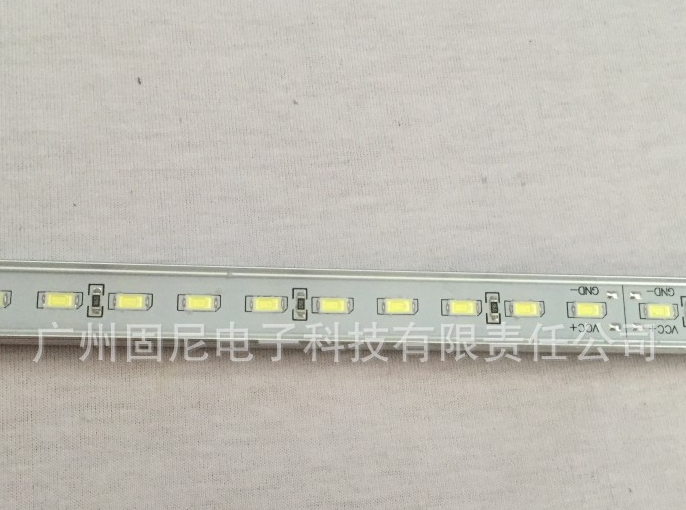 LED 5630 36SMD贴片高亮 防水24V 硬灯条货车灯 强磁货车日行灯