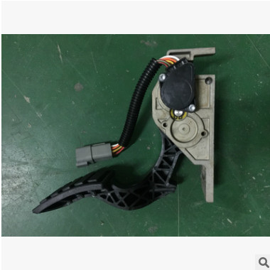 电子油门踏板传感器使用与沃尔沃 OEM 20893518