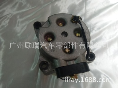 汽车空调压缩机适用于福田雷沃拖拉机机型N17D款ATC-106-N17D