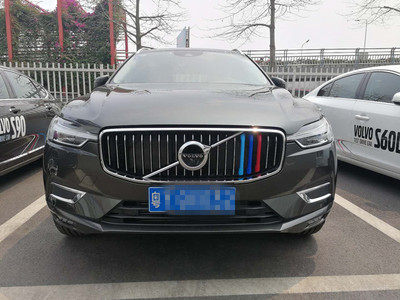 适用于沃尔沃中网三色条xc60卡扣式xc90改装三色装饰条xc60专用条