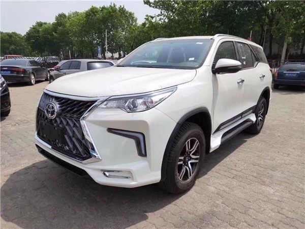 https://nimg.ws.126.net/?url=http://autodealer.ws.126.net/upload/dealer/img/202010/3eb92e8fd36f3865cbf4716807609edb.jpg&thumbnail=660<em></em>x2147483647&quality=80&type=jpg