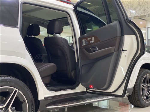2020款奔驰GLS450加版现车国六 表现卓越