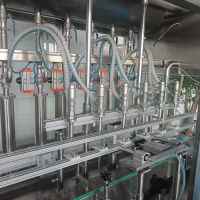咨询科汇 山东灌装机设备行情 玻璃水灌装机生产线