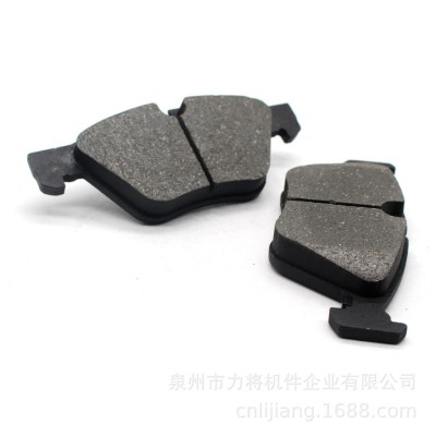 汽车刹车片D1504适用于宝马5系 厂家直销 高制动 耐磨陶瓷摩擦片图2