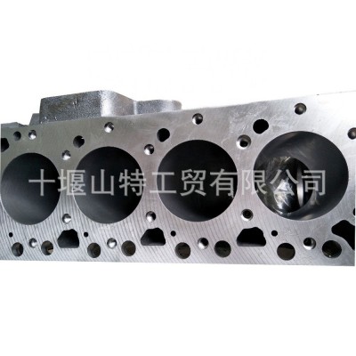 柴油机发动机配件4BT气缸体3938366图5