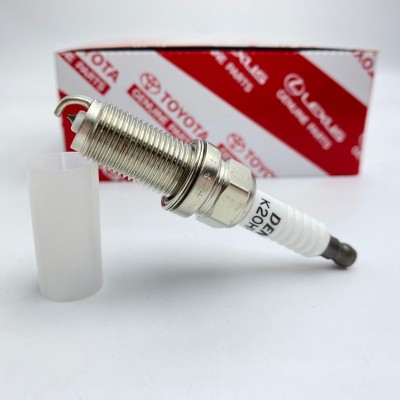 跨境批发汽车火花塞Spark Plug适用于丰田K16TR11(90919-01192)