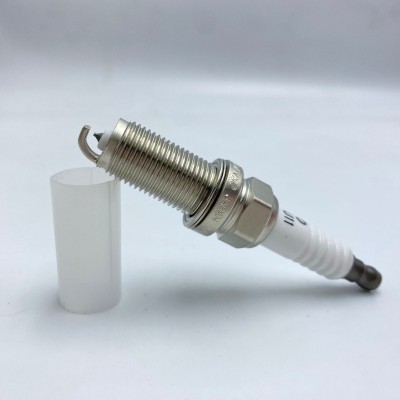 跨境批发汽车火花塞Spark Plug适用于丰田K16TR11(90919-01192)图2