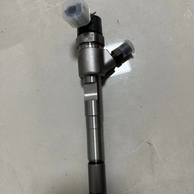 汽车配件 共轨喷油器 喷油嘴0445110183